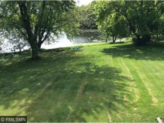 564 Atlantic Hill Dr, Saint Paul, MN 55123-2049