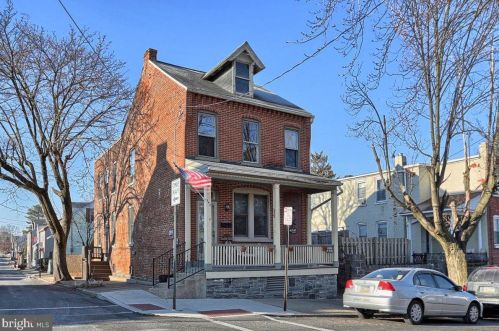 240 Laurel St, Lancaster, PA 17603-5553