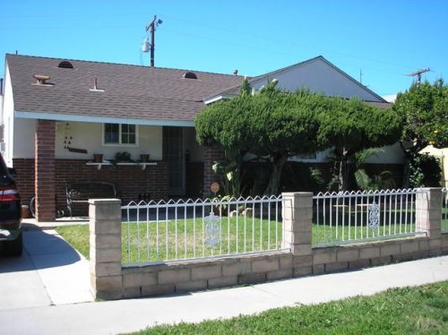 9409 True Ave, Downey, CA 90240-2534
