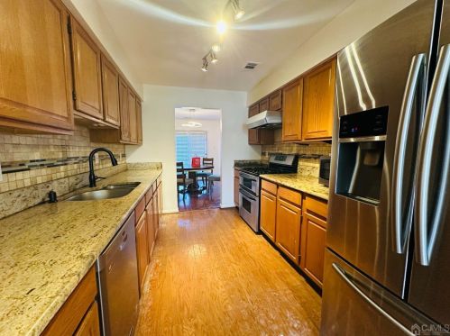 51 Fair Acres Ct, Princeton NJ  08540-9588 exterior