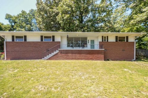 3818 Granada Dr, Chattanooga, TN 37411-4316