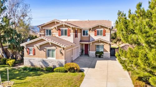 6856 Caitlin St, San Bernardino, CA 92407-1931