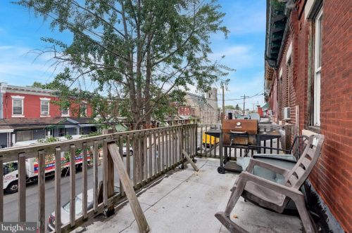 641 56 St, Philadelphia PA  19143-2528 exterior