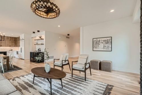 1064 Jasmine St, Denver CO  80220-4518 exterior