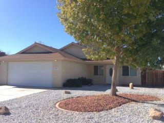 1017 Yorktown St, Ridgecrest, CA 93555-5145