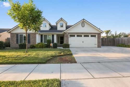 2920 Modoc Ave, Visalia, CA 93291-8086