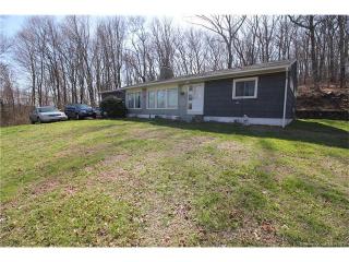 935 Woodtick Rd, Waterbury, CT 06705-1746