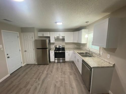 525 Oxford Park, Garland TX  75043-5437 exterior