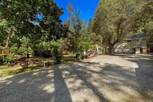 1010 White Cottage Rd, Angwin, CA 94508-9765