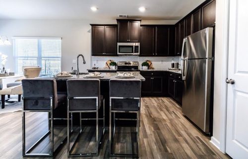 4982 Lower Elm St, Atlanta, GA 30349-1688