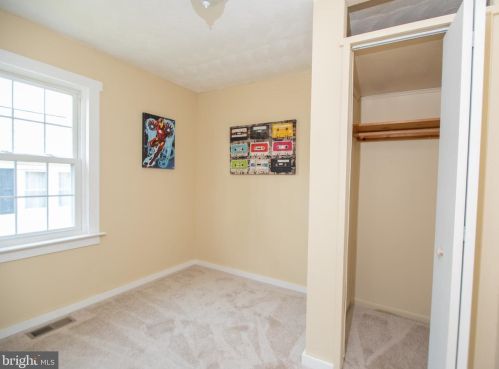 793 Jefferson Ave, Charles Town WV  25414-1219 exterior