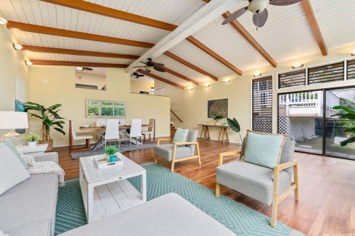 4933 Waa St, Honolulu HI  96821-1445 exterior