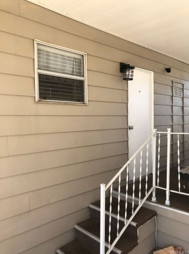 9391 California Ave, Riverside CA  92503-3200 exterior