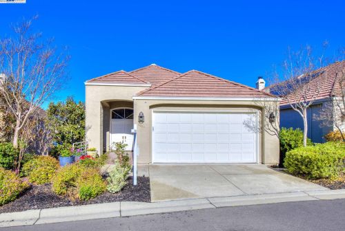 6004 Lakeview Cir, San Ramon, CA 94582-4867