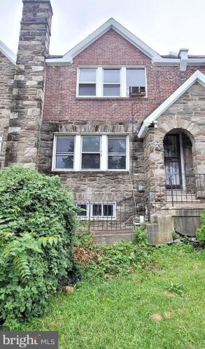 2010 Cheltenham Ave, Philadelphia, PA 19124-1531
