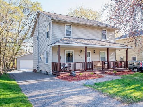 6814 26th St, Minneapolis, MN 55426-3360
