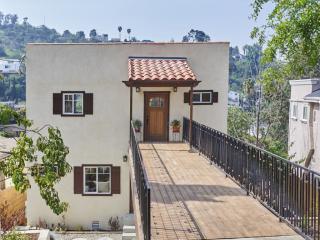 1832 Alder Dr, Los Angeles, CA 90065-2602