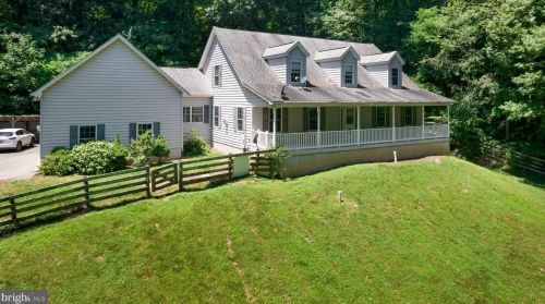 11639 Baugher Rd, Graceham, MD 21788-2324