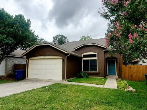13023 Cavern Park Dr, San Antonio, TX 78249-3607
