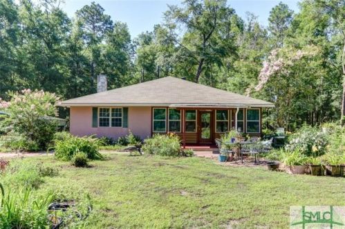 182 Stagecoach Ave, Pineora, GA 31312-5335