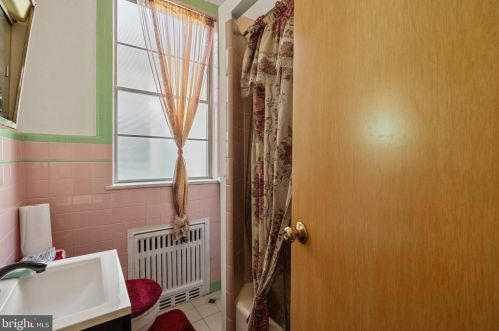1739 16 St, Philadelphia PA  19132-2309 exterior