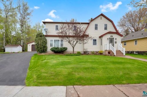 4207 Peabody St, Duluth, MN 55804-1417
