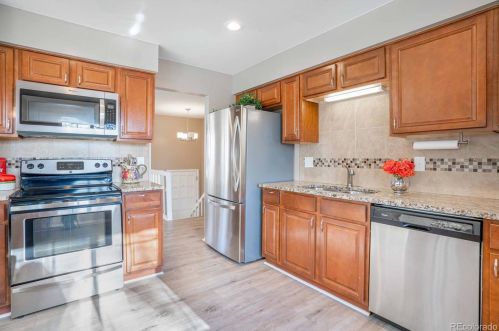 7373 Fremont Dr, Englewood CO  80112-1706 exterior