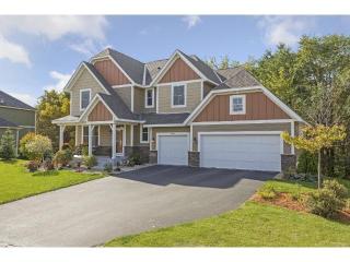 10601 Watersedge Ln, Saint Paul, MN 55129-5232