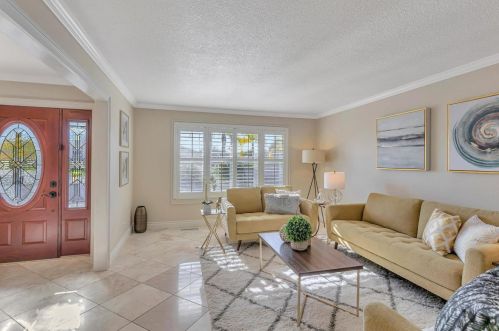 5298 Sunny Orchard Ln, San Jose, CA 95135-1236