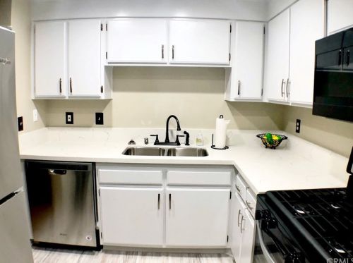 87 Tennessee St, Redlands, CA 92373-5434