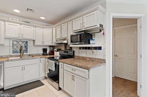 437 Mill Race Rd, Carlisle PA  17013-2533 exterior