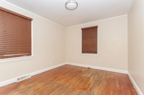 1418 Covedale Ave, Cincinnati OH  45238-3815 exterior