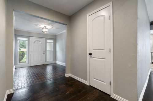 1321 Royster Rd, Fort Worth TX  76134-3701 exterior