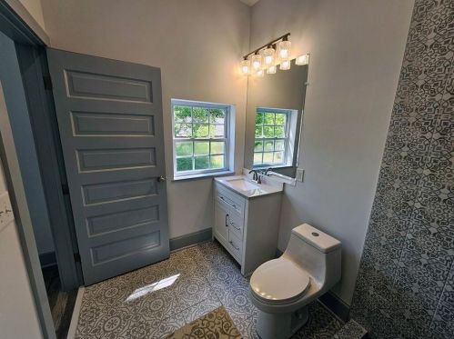 1921 Meador Ave, Atlanta GA  30315-6614 exterior