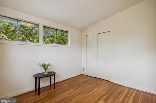 2205 Richland Pl, Silver Spring MD 20910-2331 exterior