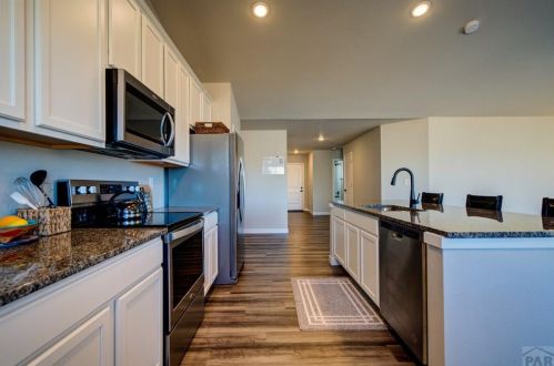 2205 Crestwood Ln, Pueblo CO  81008-2851 exterior