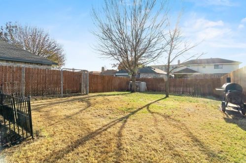 5229 Turtle Cv Rd, Garland TX 75044-4931 exterior