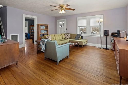 1 Bartlett Ave, Norwalk CT  06850-1914 exterior