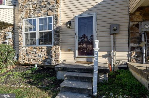 41 Normans Ford Dr, Erial, NJ 08081-5647