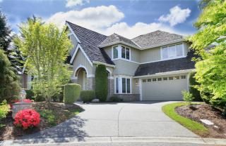 26817 22nd Ct, Redmond, WA 98075-7903