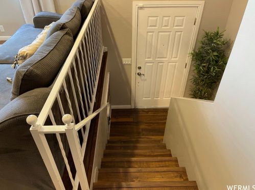 3034 Linton Dr, Taylorsville UT 84088-4632 exterior