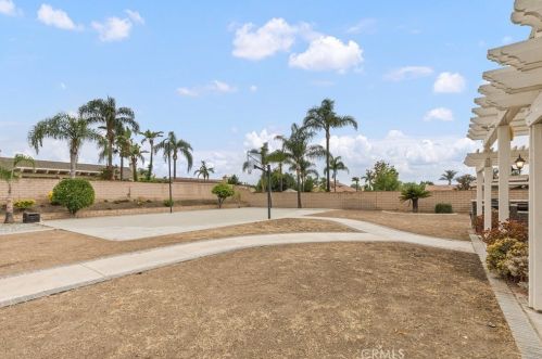 1874 Natalie Ln, Riverside CA  92506-4656 exterior