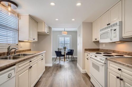 7350 Monaco St, Englewood CO 80112-1528 exterior