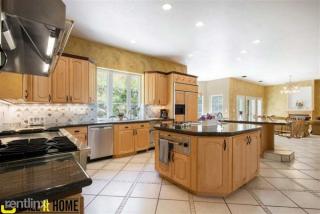 2672 Dimple Dell Rd, Sandy UT  84092-4921 exterior