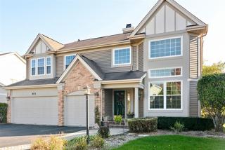 611 Thornhill Ln, Palatine, IL 60074-7082