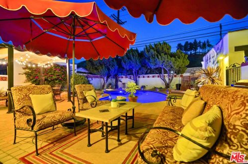 1250 Ethel St, Glendale CA  91207-1824 exterior
