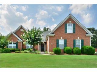 2760 Jay Oak Dr, Dacula, GA 30019-6923
