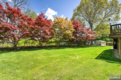 8 Matthew Ct, Dover NJ  07869-1058 exterior