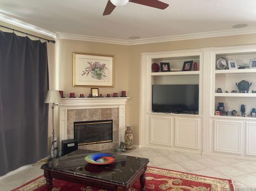 3530 Knollwood Dr, Carlsbad, CA 92010-5505