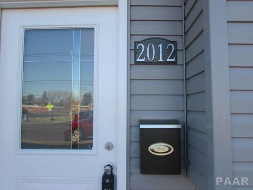 2012 Sheridan Rd, Pekin IL  61554-2429 exterior